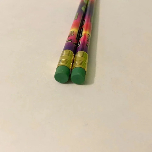 Lot of 2 Dixon NO 2 Alien Extraterrestrial UFO Pencil Unsharpened - Picture 10 of 13